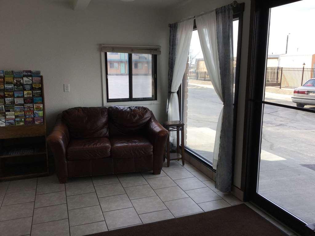 Travelodge By Wyndham Wall Interior photo